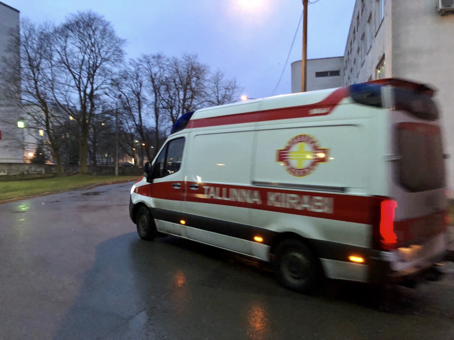 estonia-ambulanceb