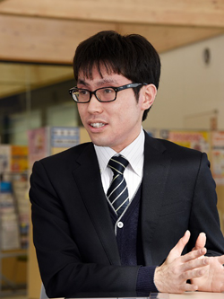 NECソリューションイノベータ 日室氏